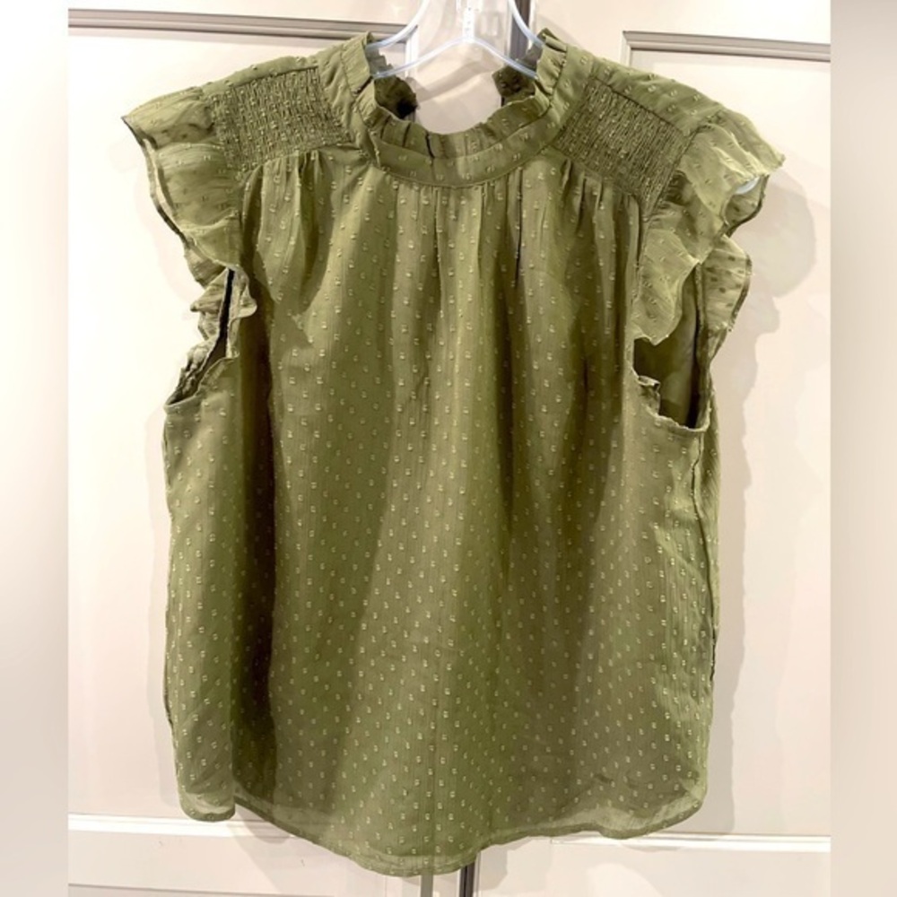 Loft Top woman’s size L-petite